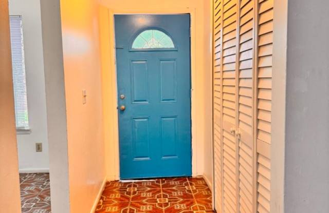 Great location! Great price! Great home! Gallery 3