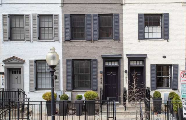 1040 31ST ST NW photos photos