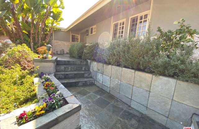 13337 WESTCOVE Drive Gallery 2