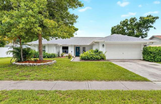 12331 YELLOW ROSE CIRCLE photos photos