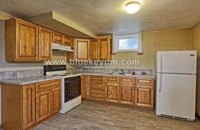 9125 Northeast Saint Johns Road Gallery 3