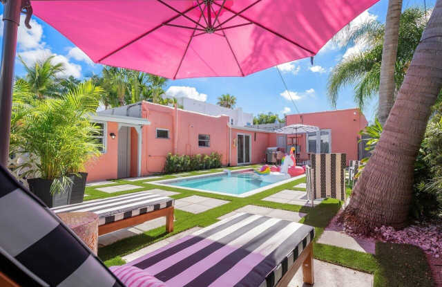 430 NE 7th Avenue - 430 Northeast 7th Avenue, Delray Beach, FL 33483
