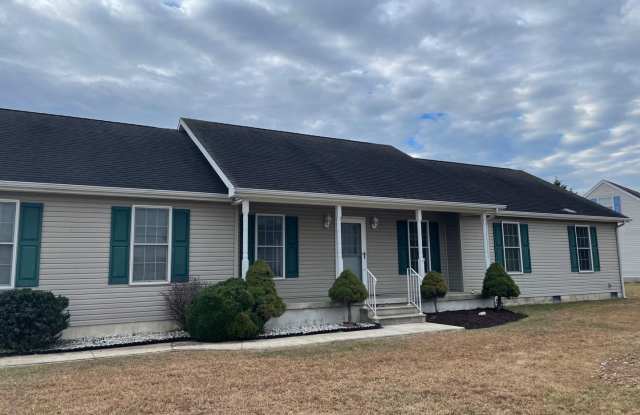 Overbrook Shores! An afforable and well maintained rancher. photos photos