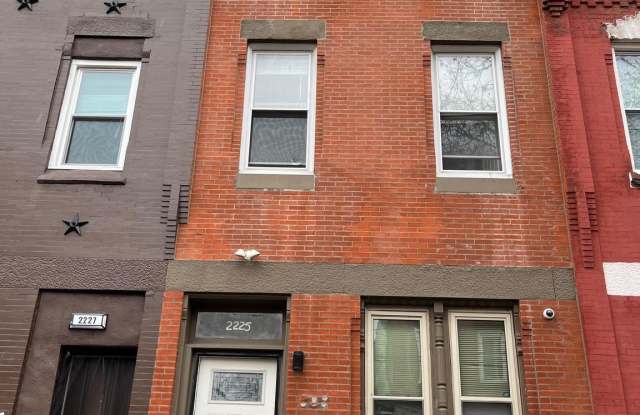 2225 N 16TH STREET - 2225 North 16th Street, Philadelphia, PA 19132