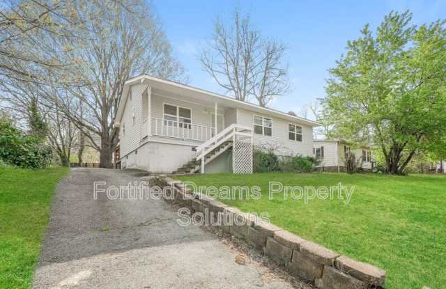 818 Waugh St photos photos