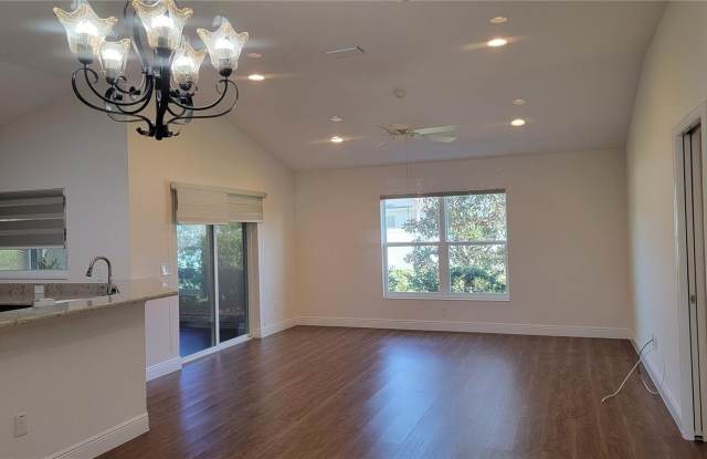 4992 SANDPIPER Drive Gallery 4
