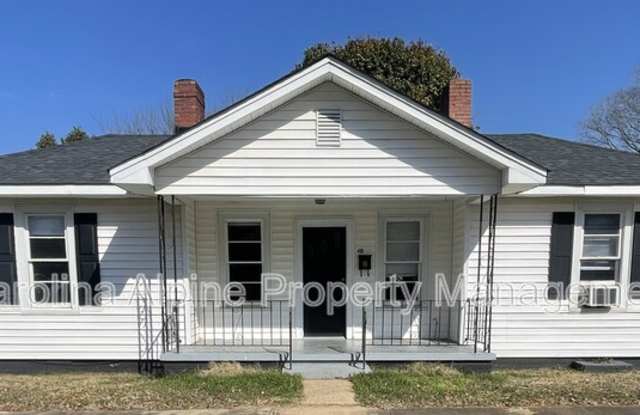 410 Woodlawn Ave - 410 Woodlawn Avenue, Cramerton, NC 28032