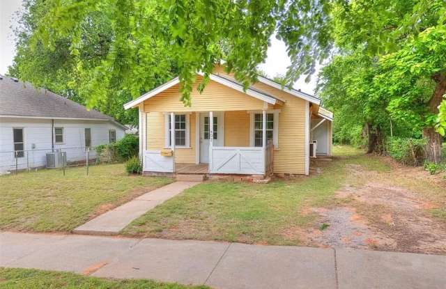 Charming Three Bedroom Home Located in OKC photos photos Charming Three Bedroom Home Located in OKC photos photos