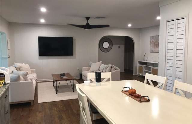 2111 Waylife Court Gallery 4