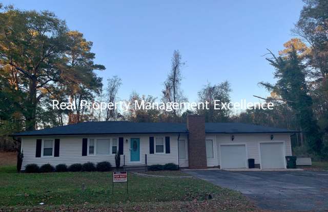 Renovated 3 bedroom Ranch In Princeton, Apply now! photos photos Renovated 3 bedroom Ranch In Princeton, Apply now! photos photos