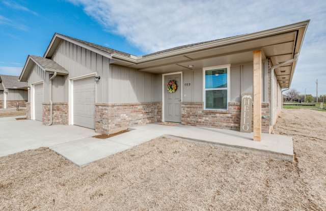 55  UP! 2 bed 2 full bath 1 car garage! All electric! photos photos