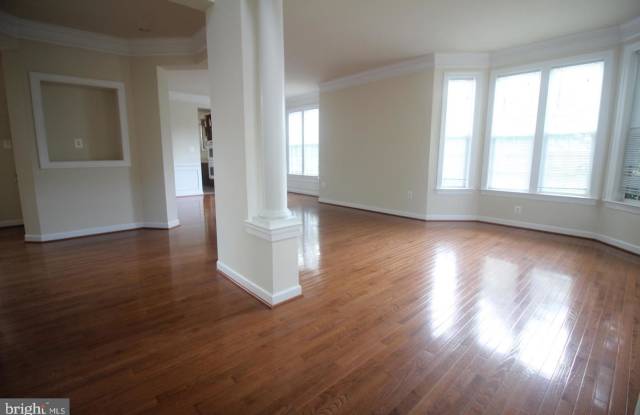 42667 FRONTIER DRIVE Gallery 2