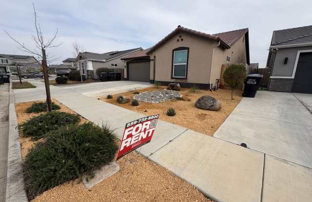 SE Visalia home Rent Ready! photos photos