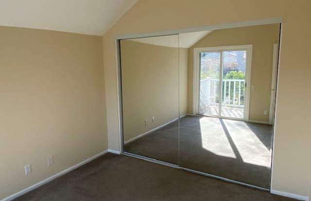 2702 HILLSIDE DRIVE Gallery 4