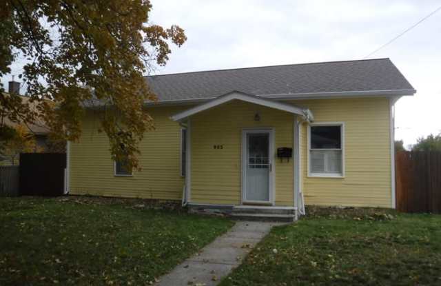 903 Locust Street - 903 Locust Street, Missoula, MT 59802