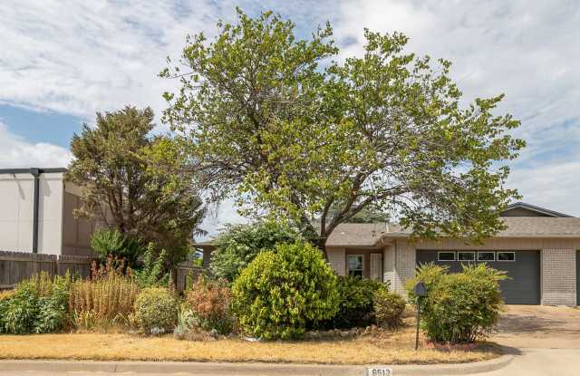 3 Bed | 2 Bath Duplex in Central Tulsa! photos photos