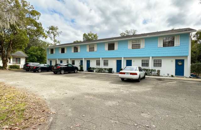 Oak Village - Beautiful 2 Bedroom, 1 Bathroom Townhome photos photos