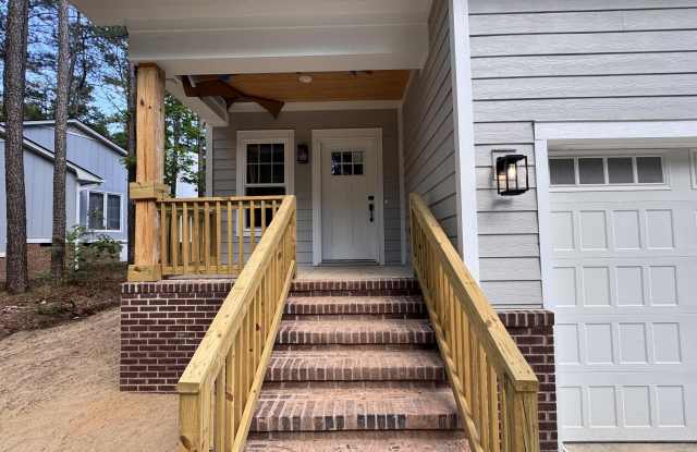 668 Wren Lane Gallery 2