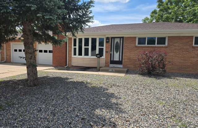 5 bedroom ranch style home with fully finished basement with all the best features and amenities! photos photos