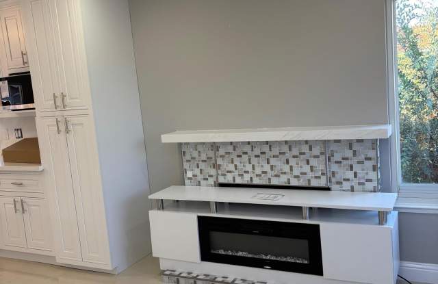 4556 Lakeshore Dr - 4556 Lakeshore Drive, Santa Clara, CA 95054