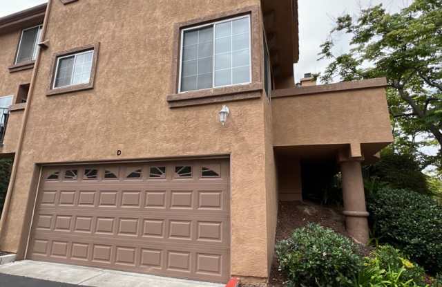 Large Townhome - 3 Bed/ 3 Bath with 2 car garage in Carmel Valley! photos photos