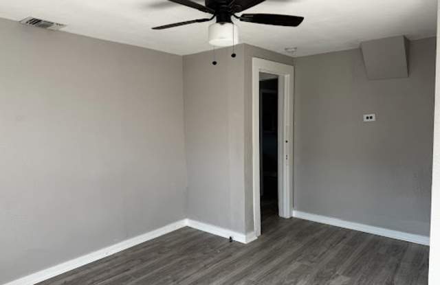 233 Blevins Street - 233 Blevins Street, Corpus Christi, TX 78415