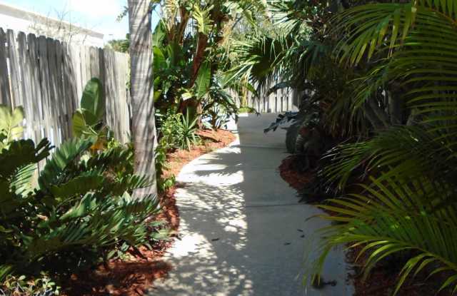 2419 Carriage Court Gallery 2