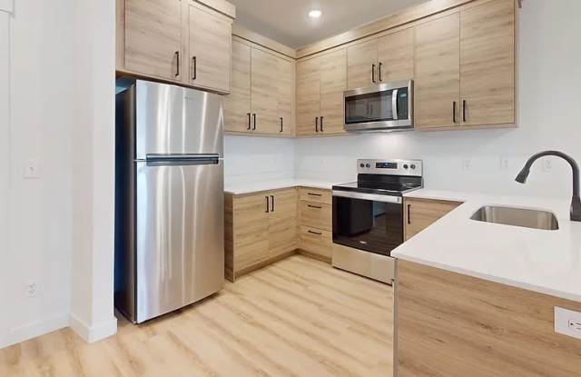 1121 W 250 S Unit 105 Gallery 2