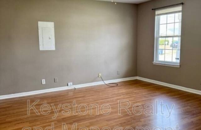 1127 Keith Avenue Gallery 2