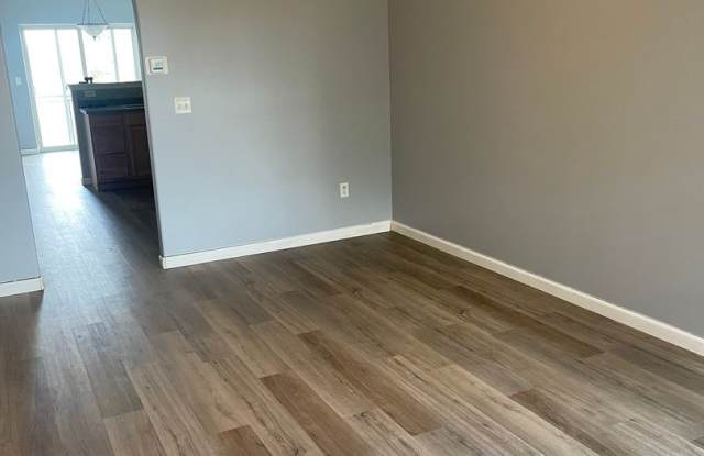 Charming 3 Bed, 2 Bath Home in Prime Belgrade Location Gallery 3