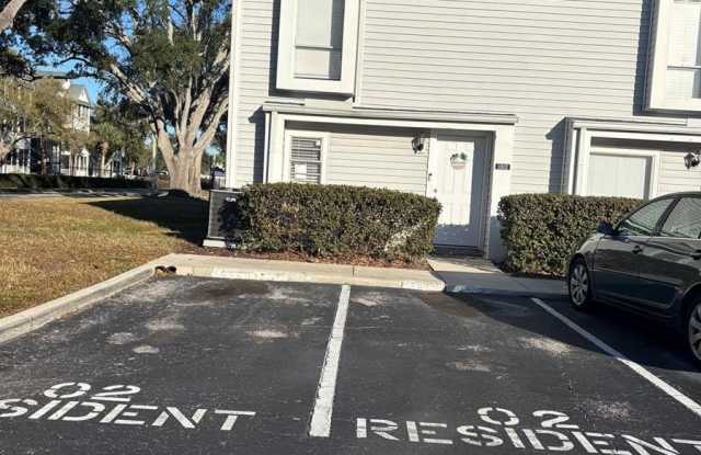 11802 CYPRESS HILL CIRCLE photos photos