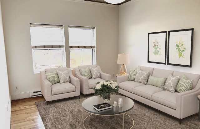 Brookview Commons East - Great Downtown Living Gallery 3