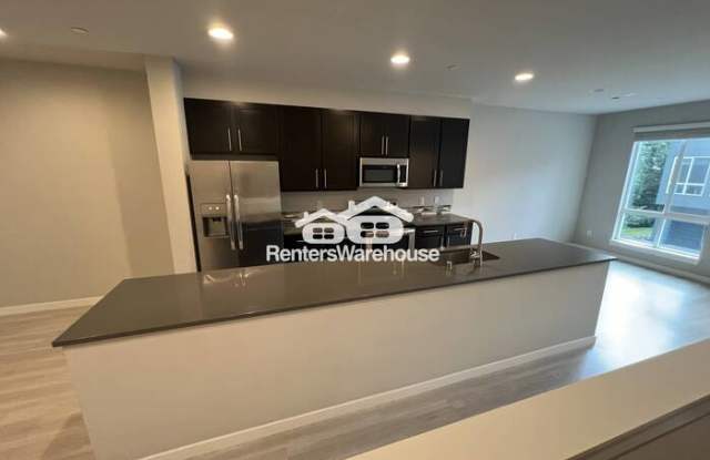 16201 Meadow Road - 16201 Meadow Road, Larch Way, WA 98087