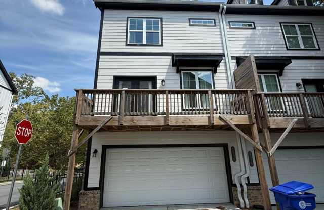BRAND NEW TOWNHOMES AVALIABLE NOW photos photos