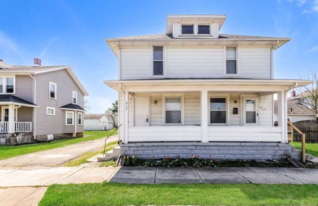 215-217 Warren Dr. photos photos