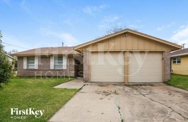3500 Coronado Court - 3500 Coronado Court, Fort Worth, TX 76116