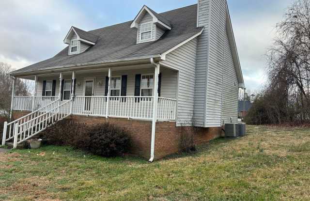 5200 SHALLOWFORD ROAD - 5200 Shallowford Road, Winston-Salem, NC 27023