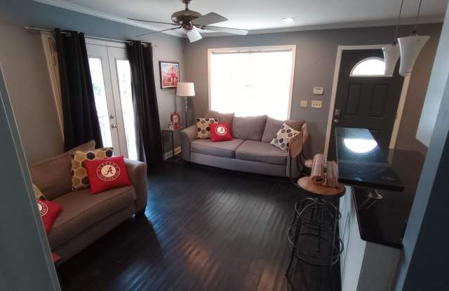 Furnished 1 Bedroom Condo on Campus photos photos