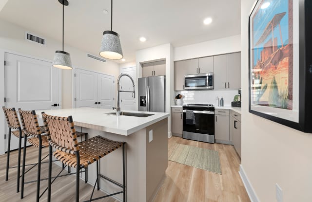 Overture Arcadia 55+ Active Adult Apartment Homes Gallery 4