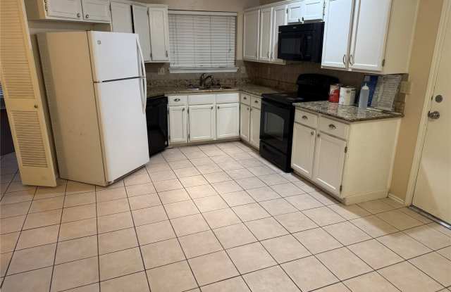 6805 Dalmation Circle Gallery 4