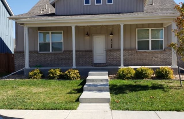 312 SE 4th Street - 312 Southeast 4th Street, Berthoud, CO 80513
