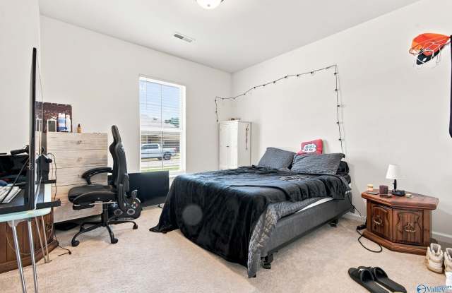 204 James River Drive Gallery 2