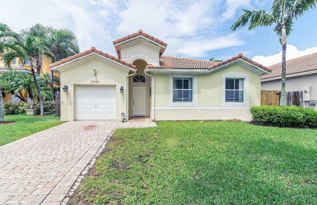 24486 SW 108th Pl - 24486 Southwest 108th Place, Princeton, FL 33032