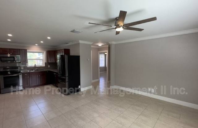 1221 Wellington St - 1221 Wellington Street, West Palm Beach, FL 33401