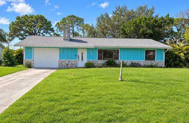 574 SW DUVAL Avenue Gallery 1