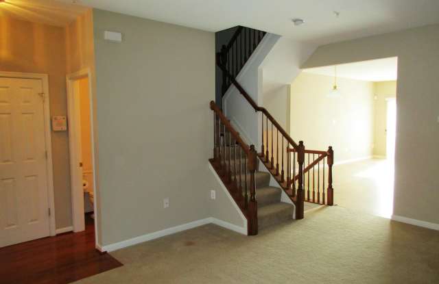 3032 RAKING LEAF DRIVE Gallery 4