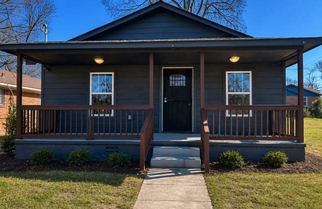 784 Hilton Street Gallery 1