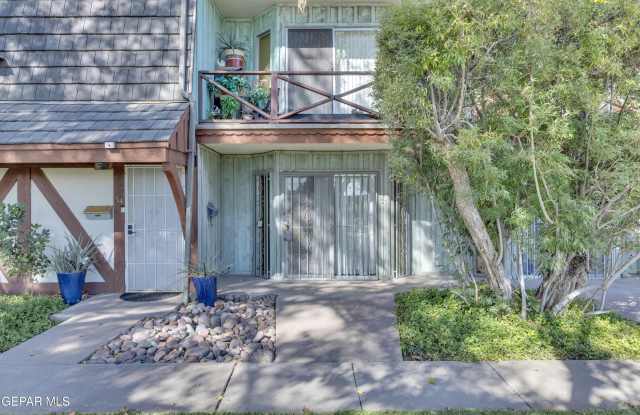 350 Thunderbird Drive unit: 55 photos photos
