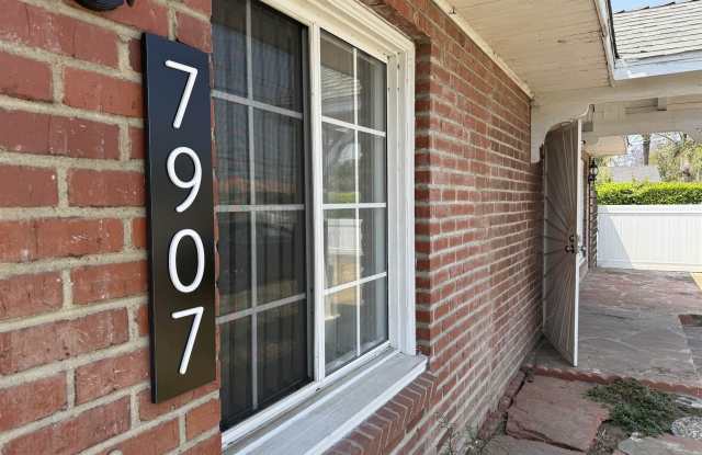 7907 Wilbur Ave. photos photos