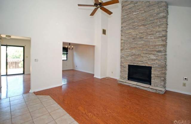 1 Wellington Court Gallery 3